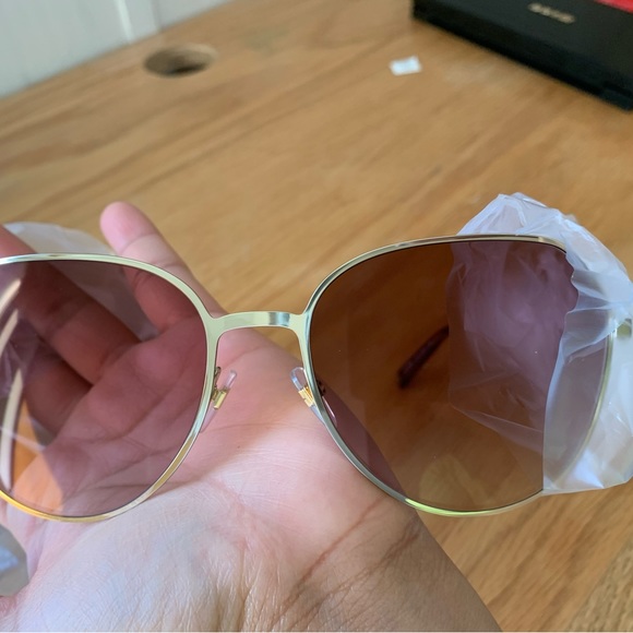 NWT Givenchy Gradient Sunglasses Gold Red 100% Authentic - Picture 7 of 12